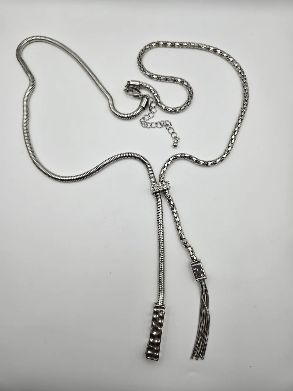 Chico's Silvertone Lariat Necklace Tassel Hammered Bar Rhinestone Accent Classic